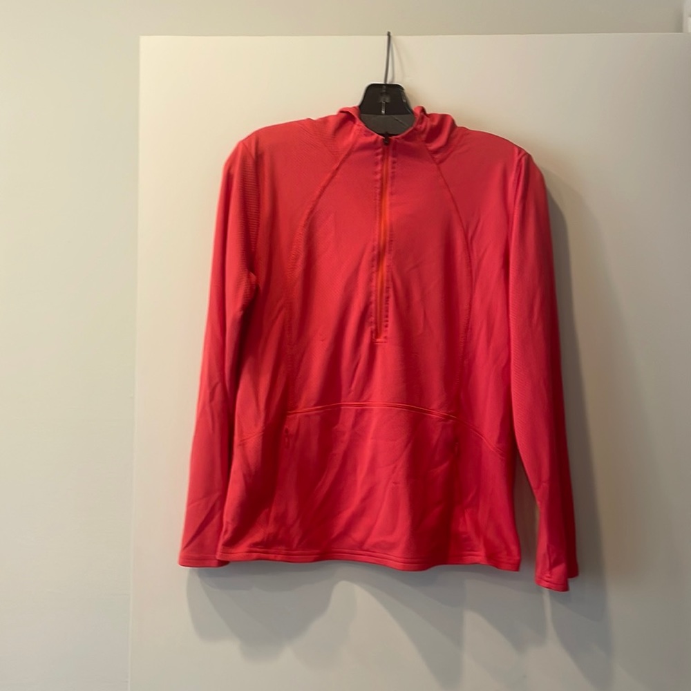 Women’s Magellan size large long sleeve hoodie